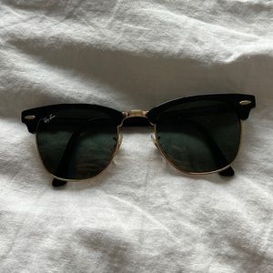 RAY BAN Clubmaster Sunglasses
